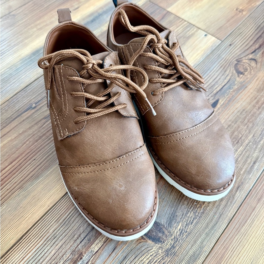 Boys dress shoes